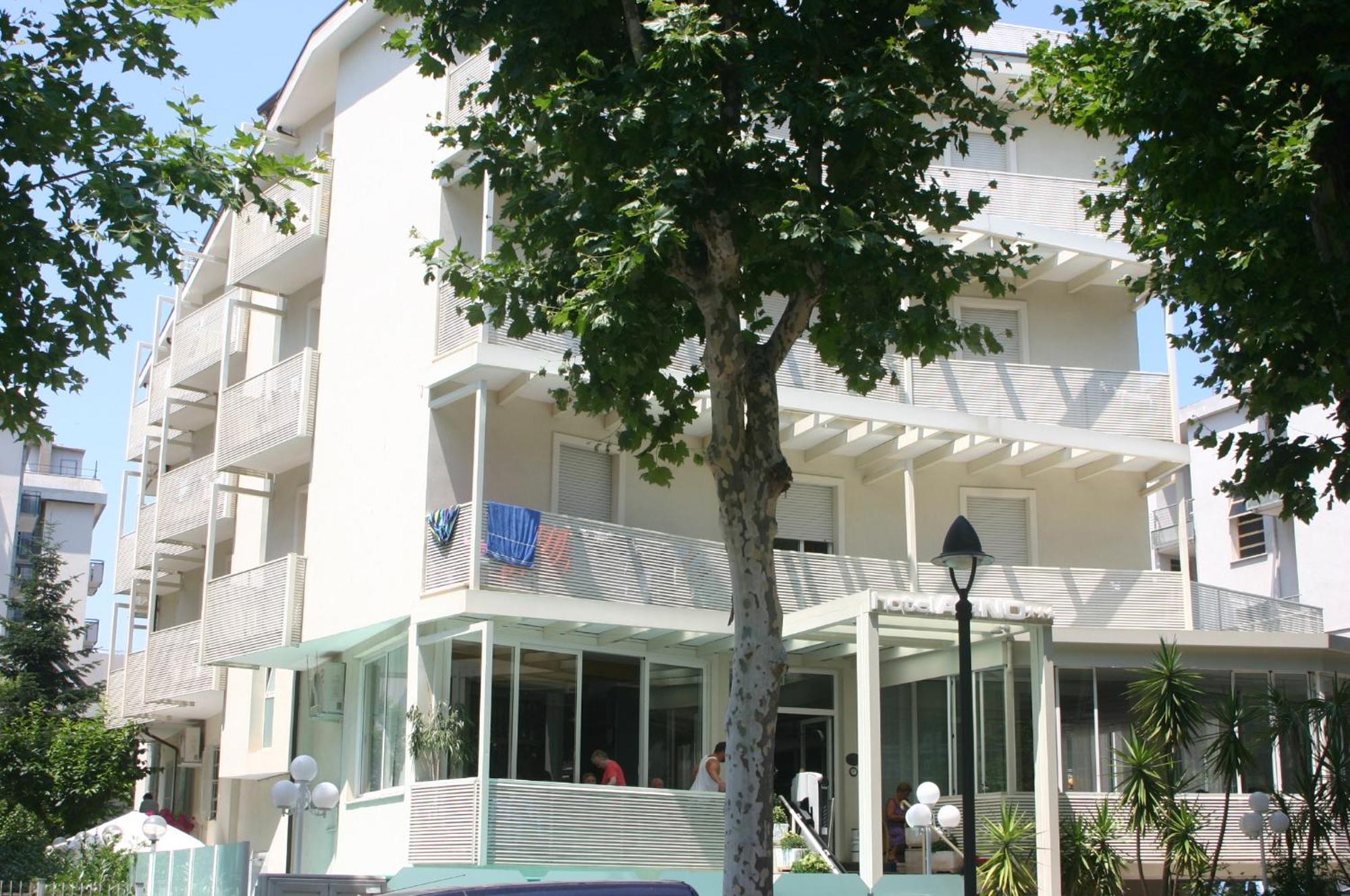 Hotel Arno Rimini Exterior foto